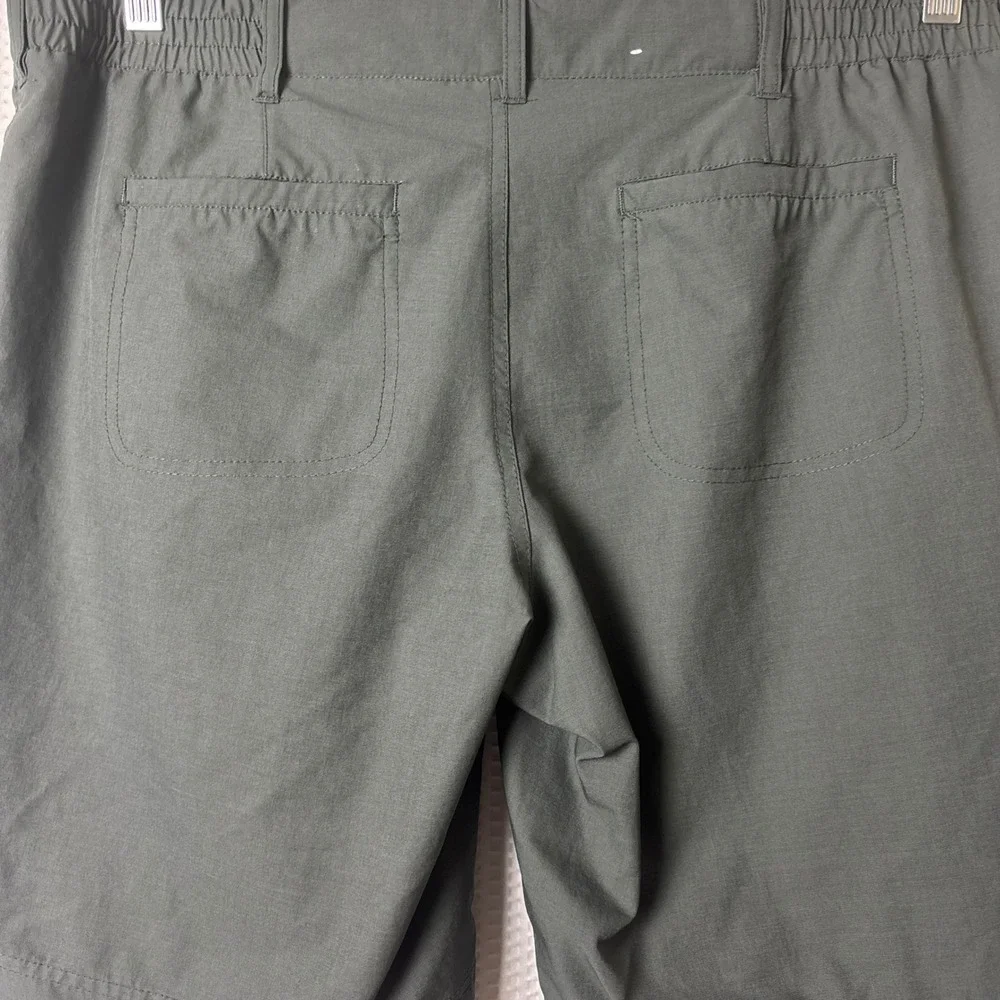 32 Degrees Cargo Shorts Men L 36 Green Nylon Stretch Hiking Outdoor Athletic